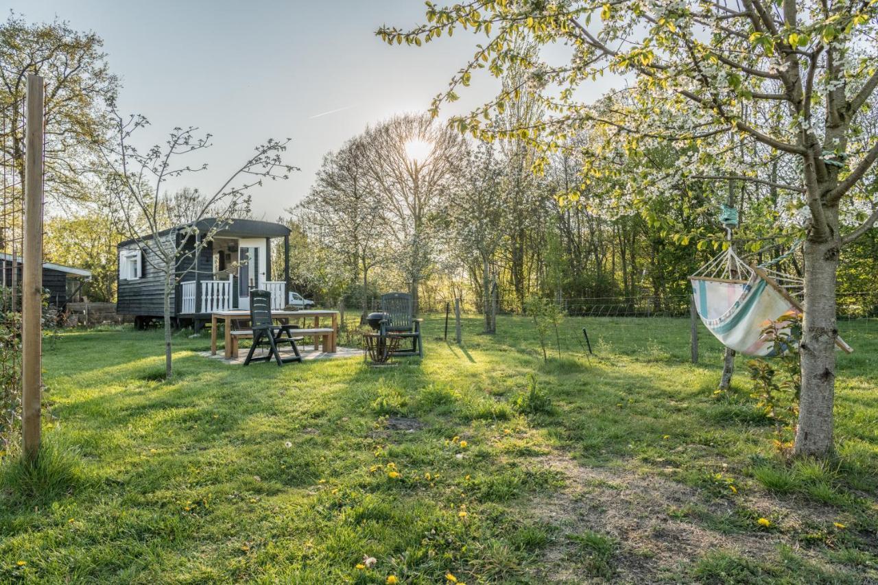 Pipowagen Elsebein Groningen Westerwolde Unieke Ligging Met Eigen Tuin En Vrij Uitzicht Over Veld Naar Natuurgebied Onstwedde Eksteriør billede