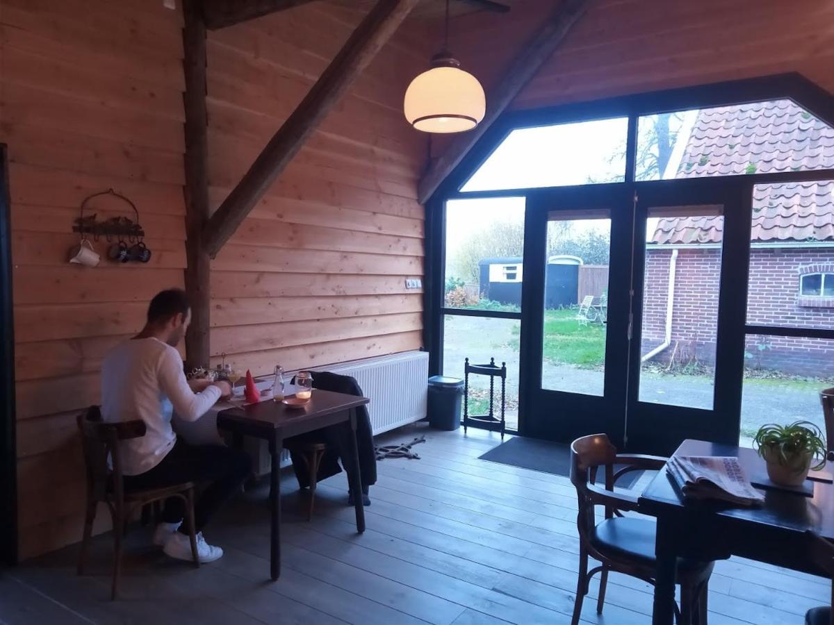 Pipowagen Elsebein Groningen Westerwolde Unieke Ligging Met Eigen Tuin En Vrij Uitzicht Over Veld Naar Natuurgebied Onstwedde Eksteriør billede