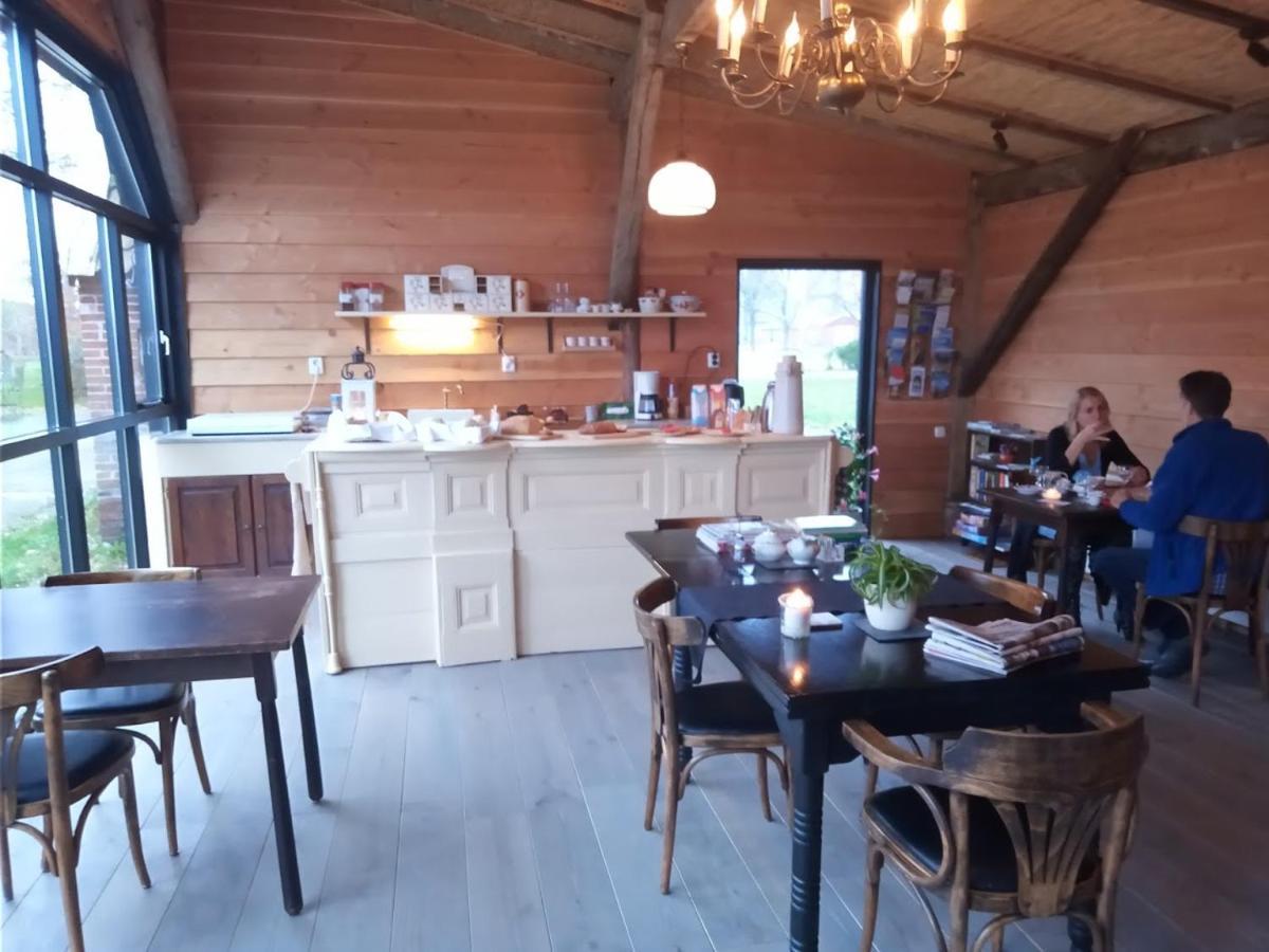 Pipowagen Elsebein Groningen Westerwolde Unieke Ligging Met Eigen Tuin En Vrij Uitzicht Over Veld Naar Natuurgebied Onstwedde Eksteriør billede